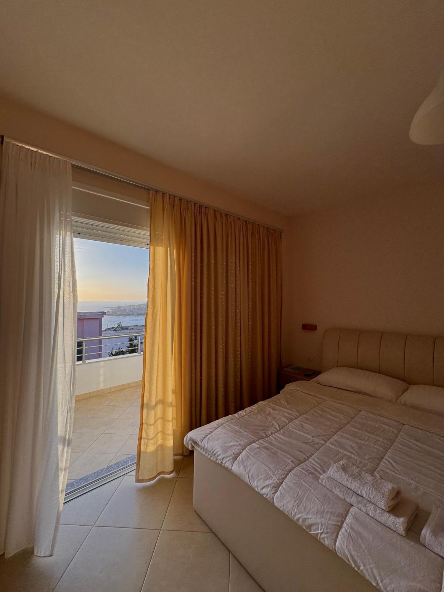Vila Majola Sarandë 外观 照片