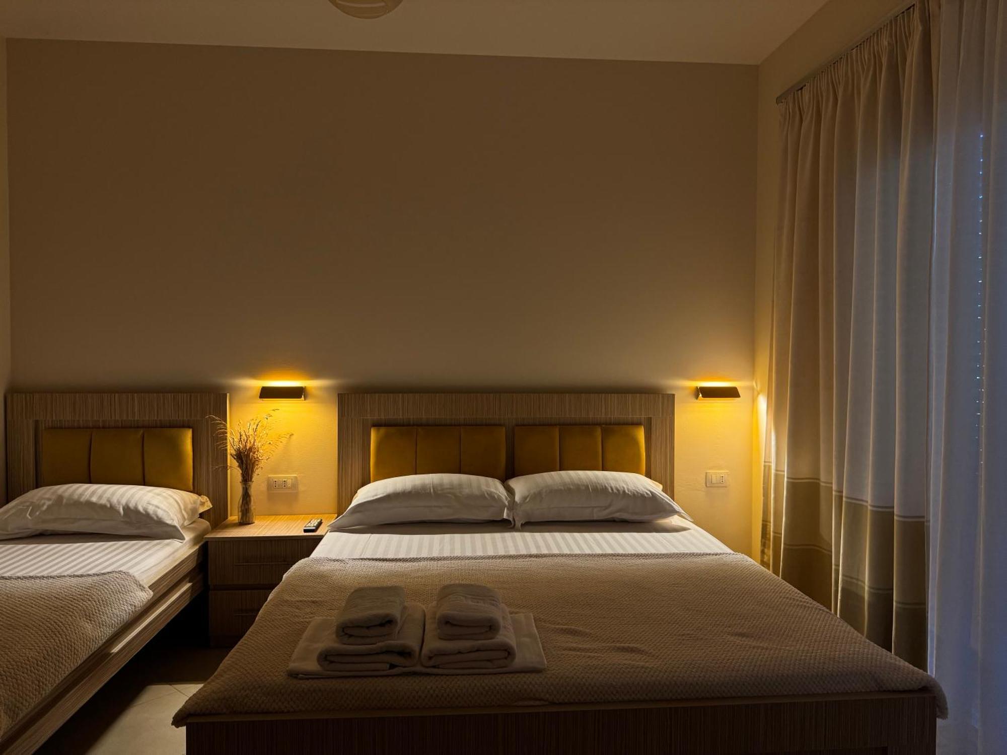 Vila Majola Sarandë 客房 照片